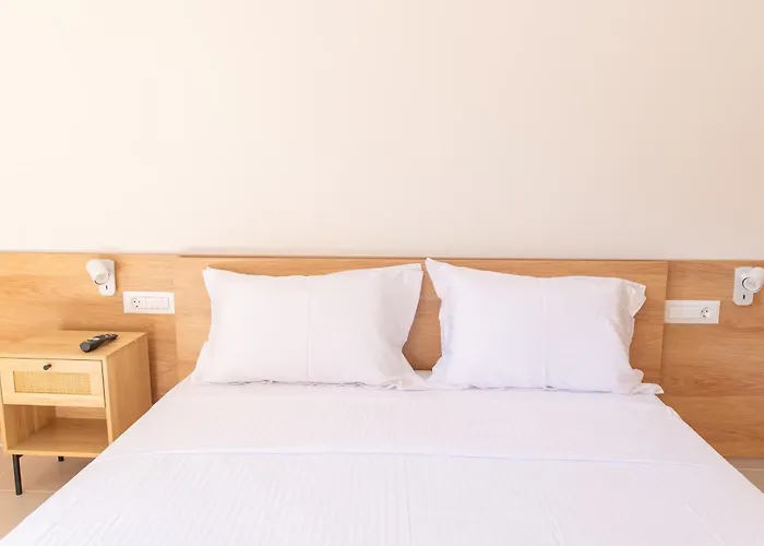 Michail Old Harbour 科斯镇