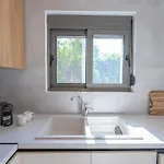 Michail Old Harbour Apartamento *