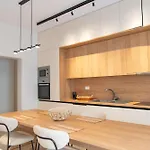 Michail Old Harbour Apartamento Cos