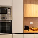 Michail Old Harbour Apartamento