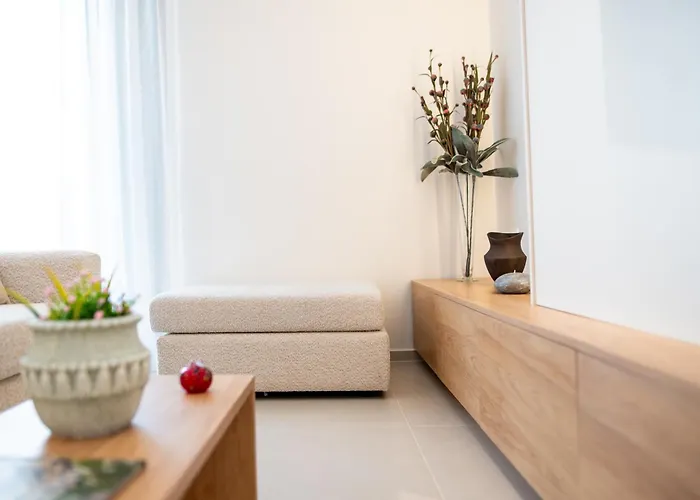 Michail Old Harbour * Кос