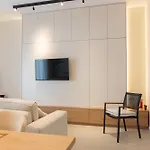 Michail Old Harbour 코스 타운