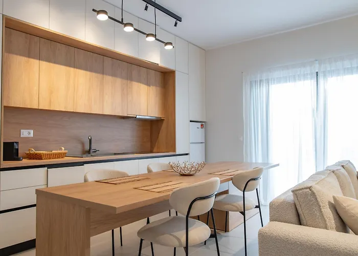 Michail Old Harbour Lägenhet