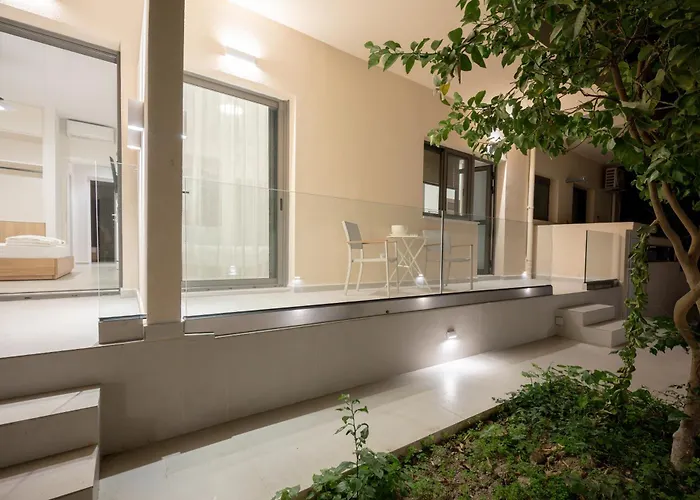 Michail Old Harbour İstanköy