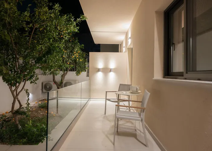 Michail Old Harbour İstanköy